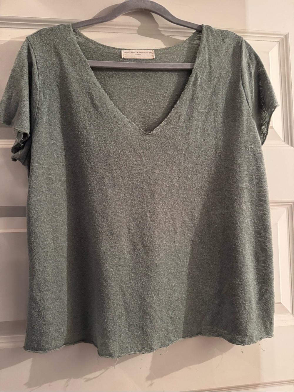 Urban Outfitters Women's Sage Green V-Neck Short Sleeve Tee
